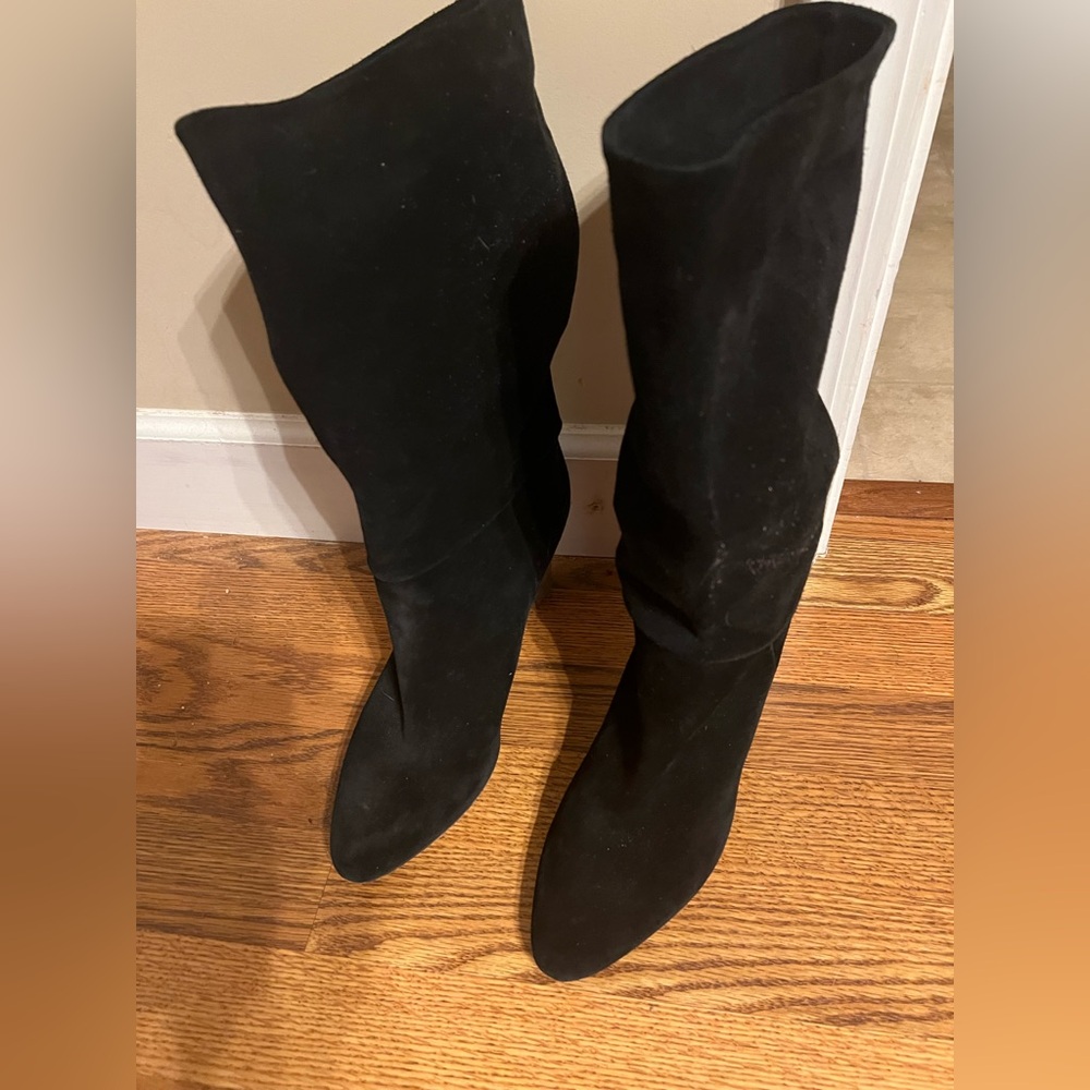 Elegant Black Suede Women's Boots SJP by Sarah Jessica Parker. Vero Cuoio